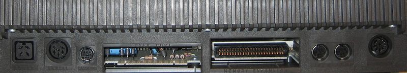 File:Plus4 hinte.jpg